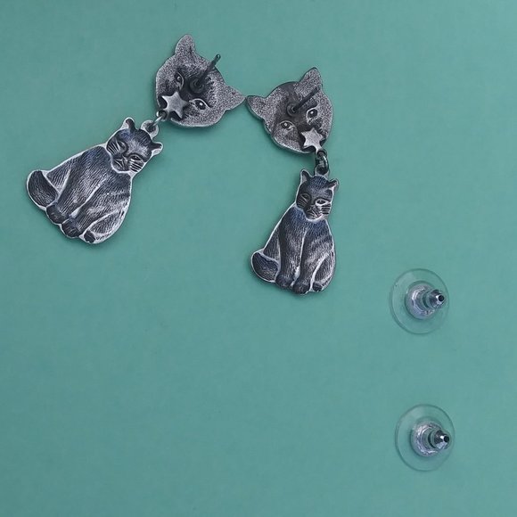 drop dangle cat earrings silver tone metal - Picture 11 of 11
